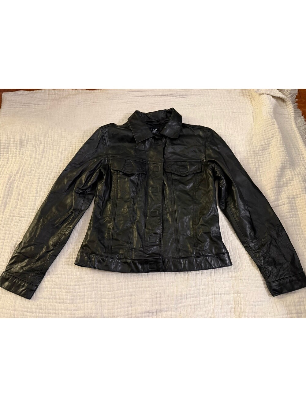 Vintage GAP 100% Leather Jacket Size S  WOMEN’S Trucker Style